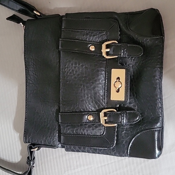 CHARMING CHARLIE Small Shoulder Bag Pebbled Black Striped Inside Pockets Travel - Picture 2 of 5
